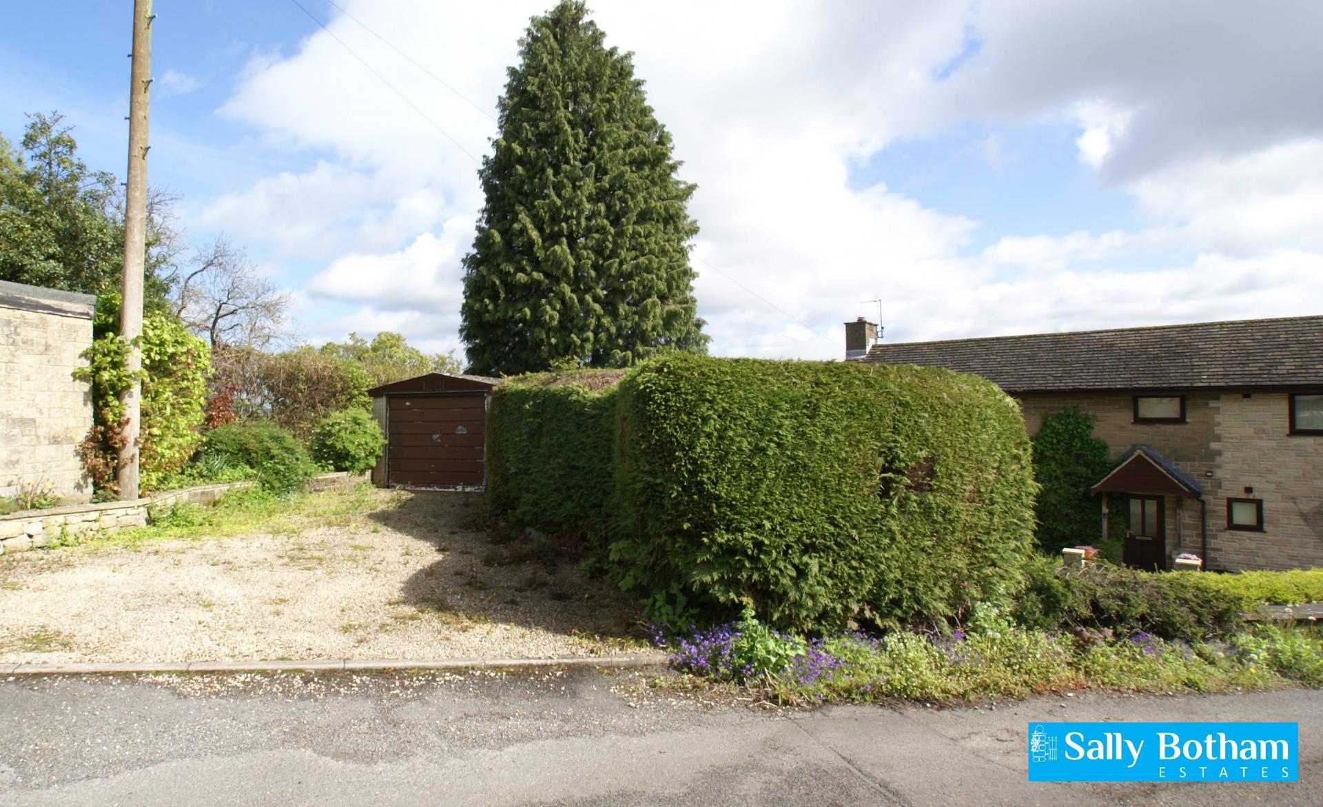 4 bedroom Detached House for sale in Matlock