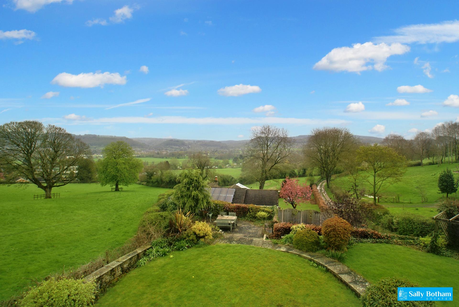 4 bedroom Detached House for sale in Matlock