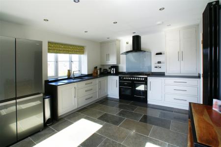 Chapel Hill, Ashover, Chesterfield, S45 0AT