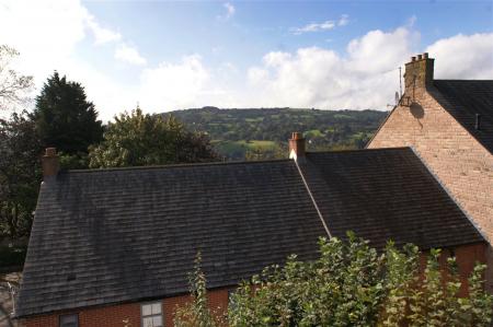 12 Rutland Street, Matlock, DE4 3GN