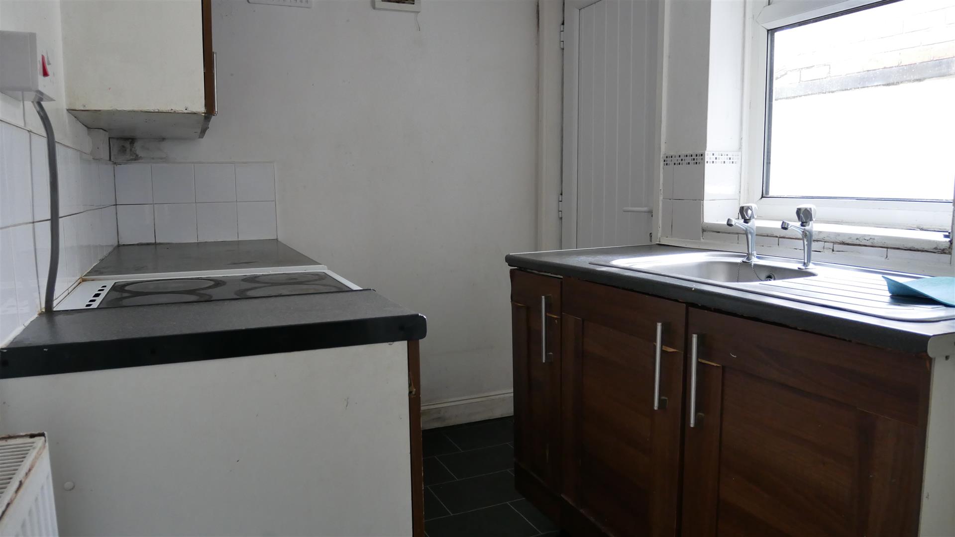 2 bedroom Terraced House for sale in Manchester