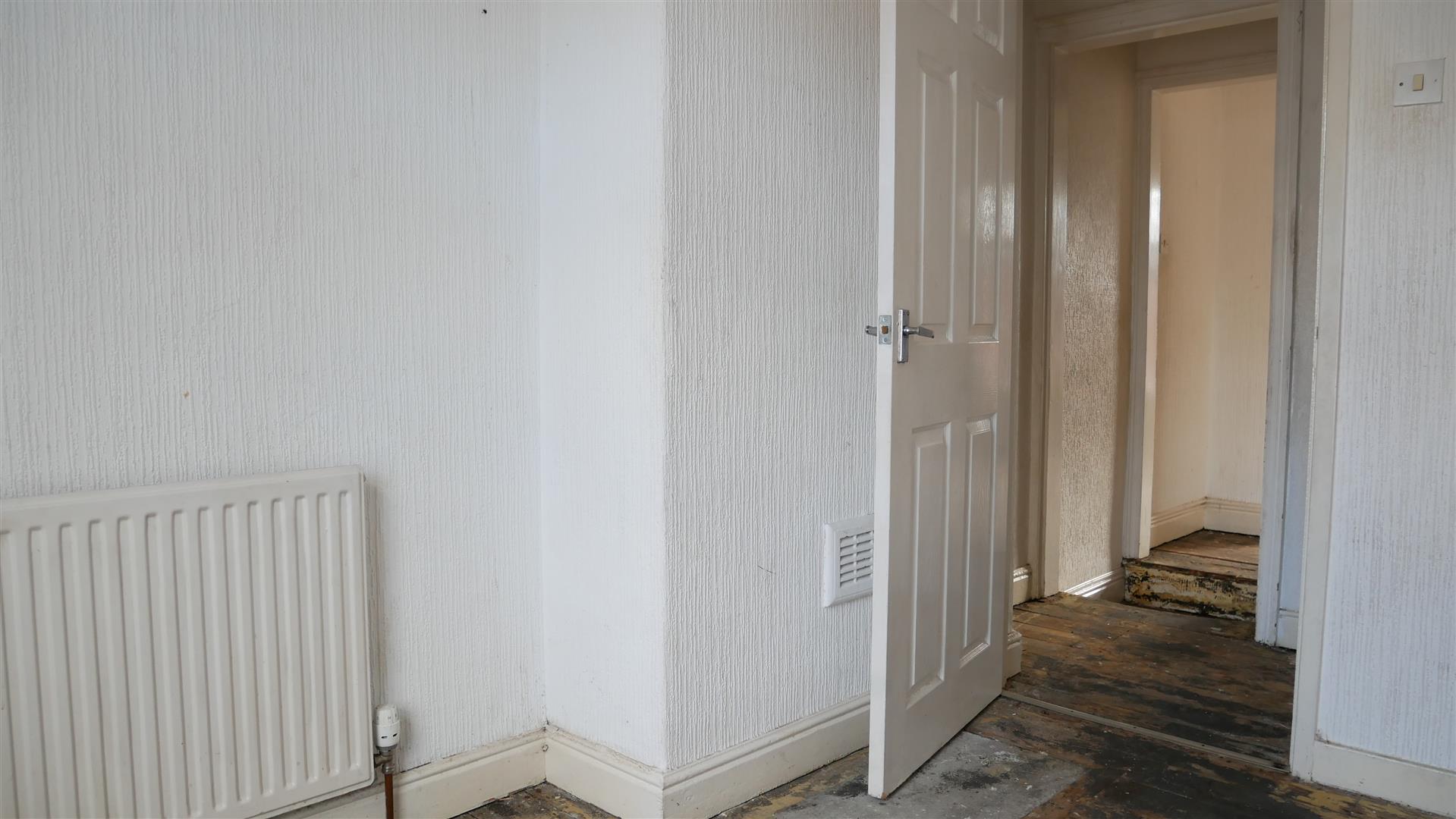 2 bedroom Terraced House for sale in Manchester
