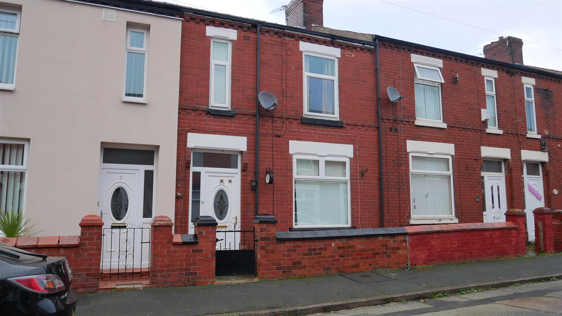 3 bedroom Terraced House for sale in Manchester