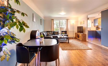 Lounge/Diner