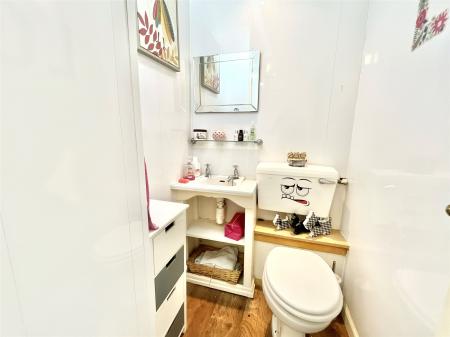 Separate Wc