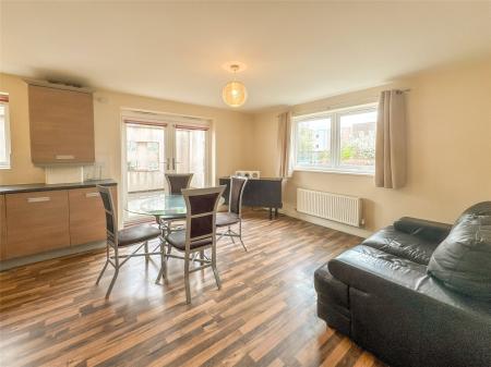 Lounge/Diner/Kitchen