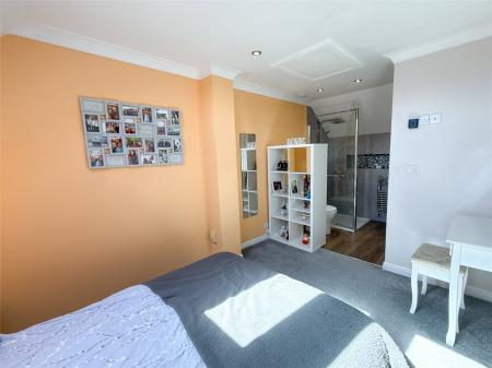 Maseter Bedroom