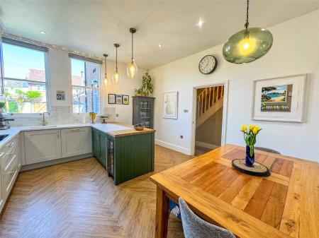 Dining Kitchen