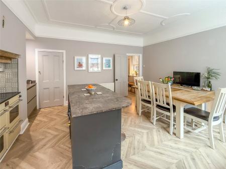 Dining Kitchen
