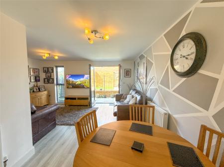 Lounge/Diner