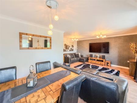 Lounge/Diner