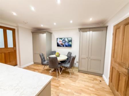 Dining Kitchen