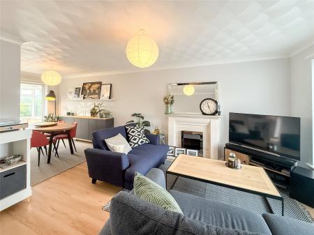 Lounge/Diner