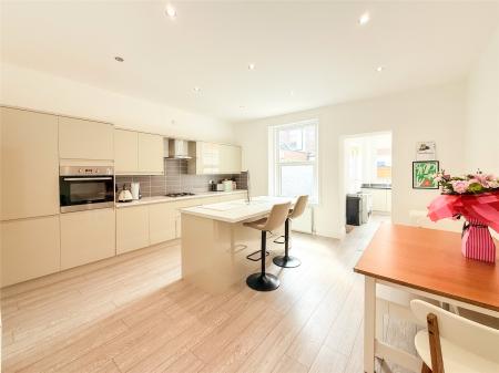 Dining Kitchen