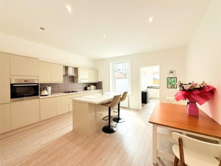 Dining Kitchen