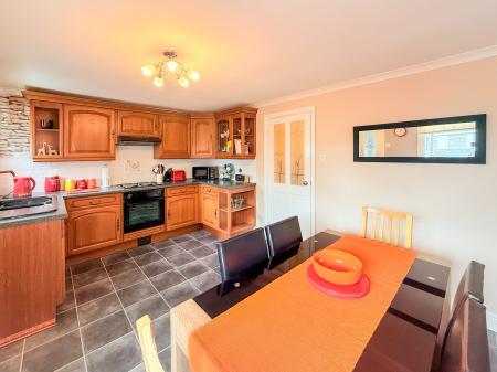 Dining Kitchen