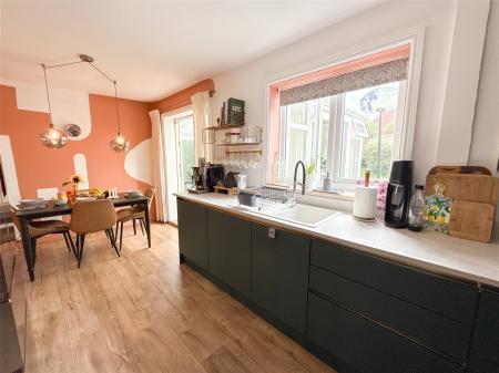 Dining Kitchen