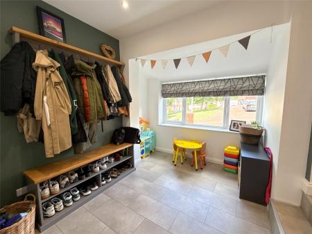 Play Room / Snug