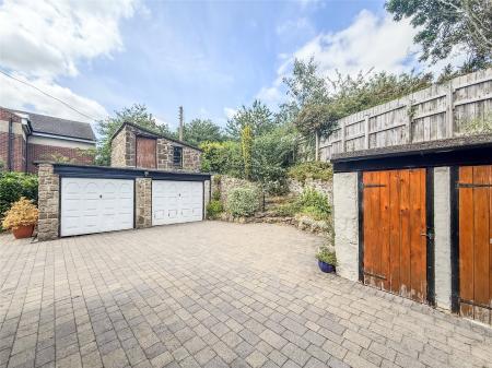 Driveway & Garages
