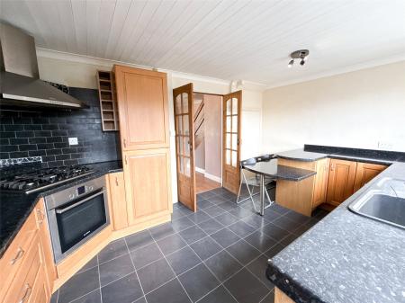 Breakfasting Kitchen