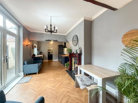 Kitchen/Family Room