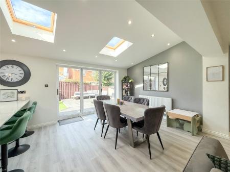 Kitchen/Diner/Family