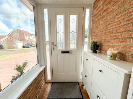Pentrance Porch