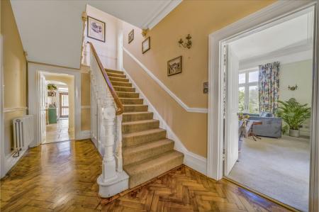 Oaklands Road, Buckfastleigh, Devon