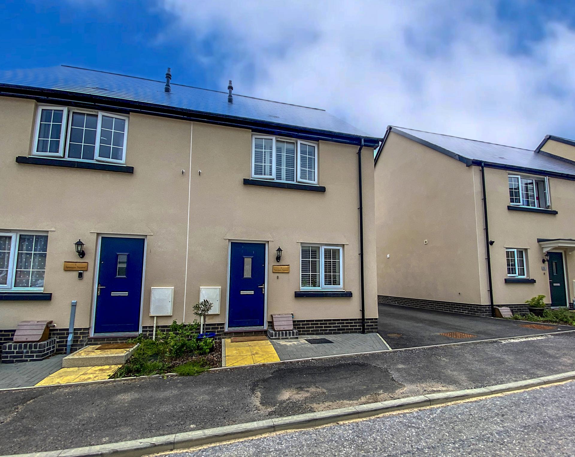 2 bedroom SemiDetached House for sale in Chudleigh
