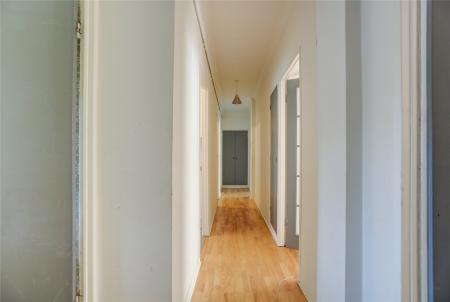 HOV230292_06