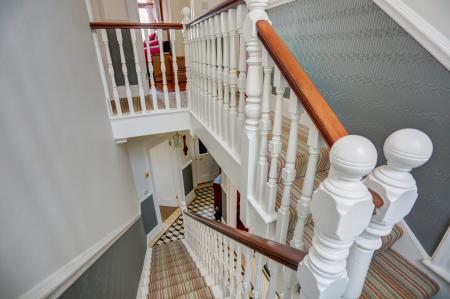 landingstairs