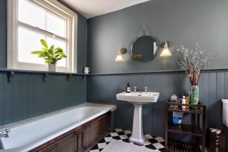 familybathroom