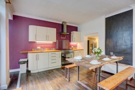 kitchendiner3