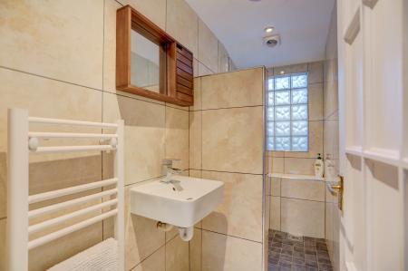 showerroom2