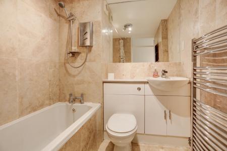 bathroom2