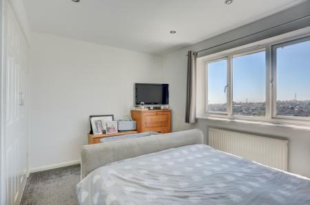bedroom4