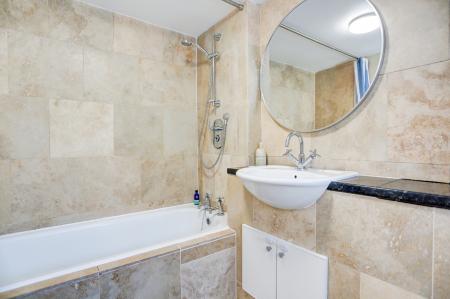bathroom2