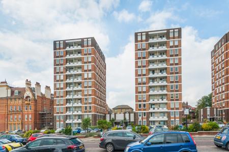32ashleycourt4medium