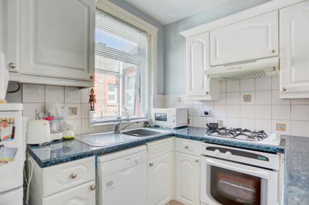 kitchen2