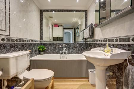 bathroom3