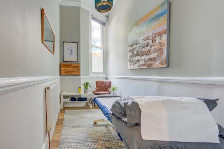 bedroom10