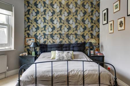 bedroom5