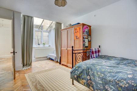 bedroom3
