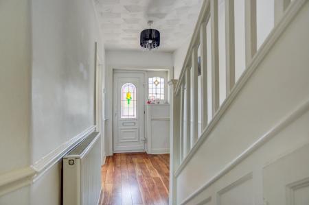 hallwayb