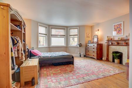 bedroom3