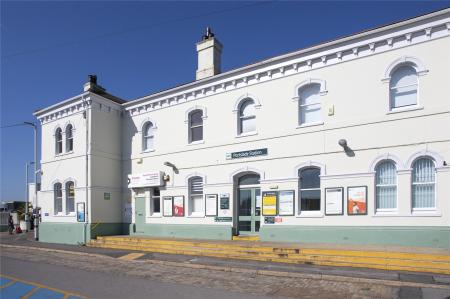 Portslade Station