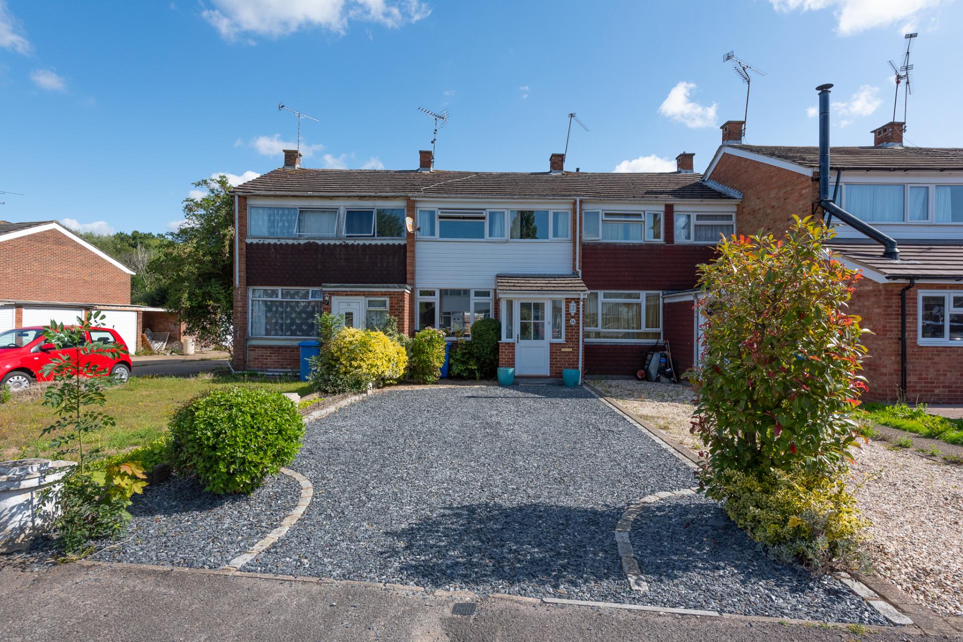 3 bedroom Terraced House for sale in Camberley