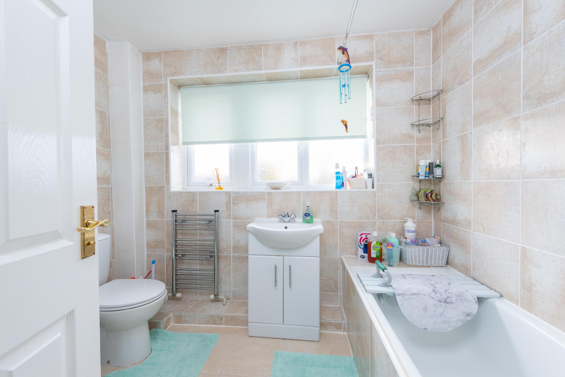 3 bedroom Terraced House for sale in Camberley