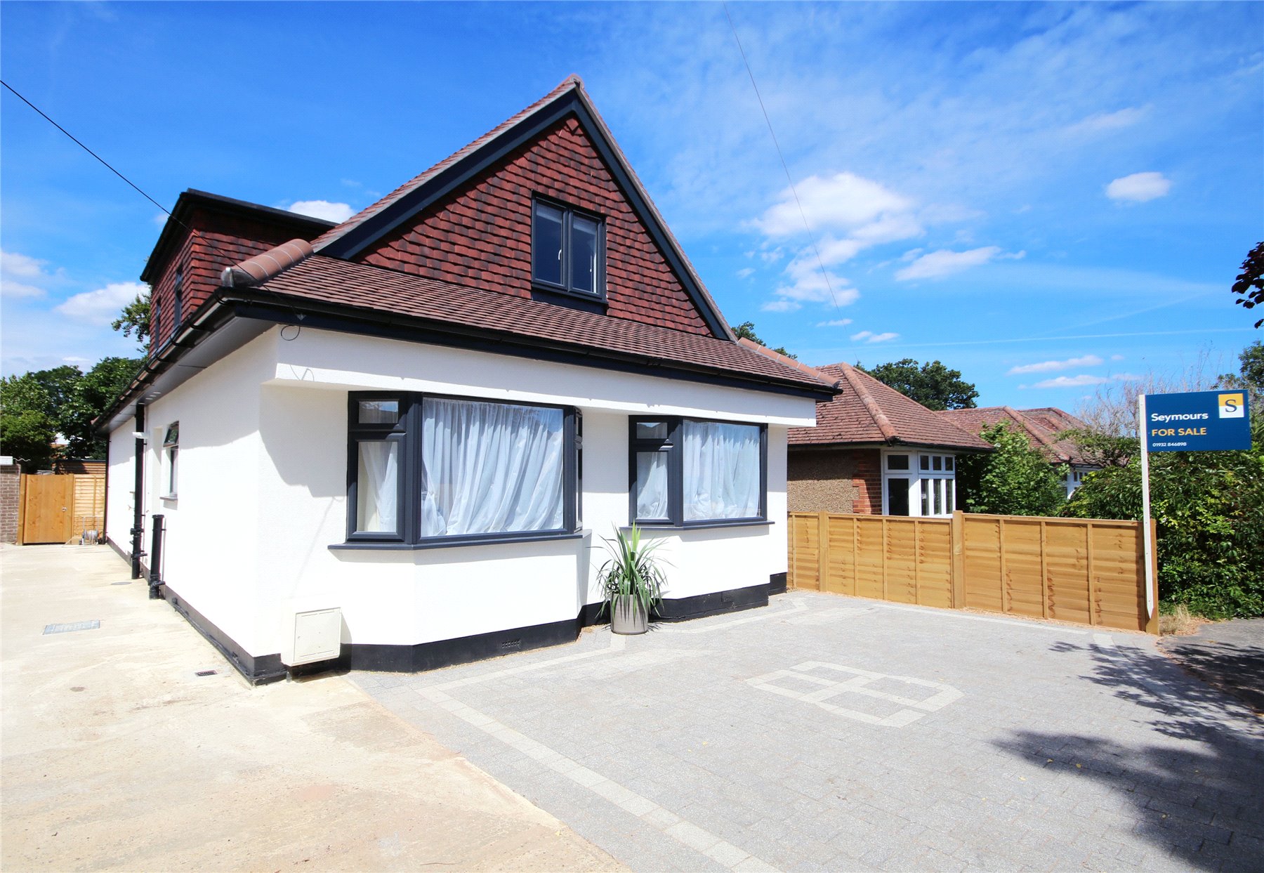 4 bedroom Bungalow for sale in Surrey