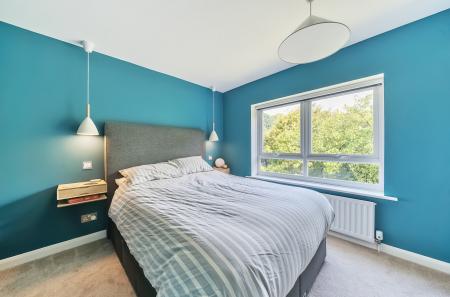 1312685-13-685528...